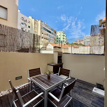 Apartment Quiet Corner Of Lisbon W Terrace *